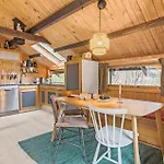 3 Bedroom Pet Friendly In Semesterbostad *